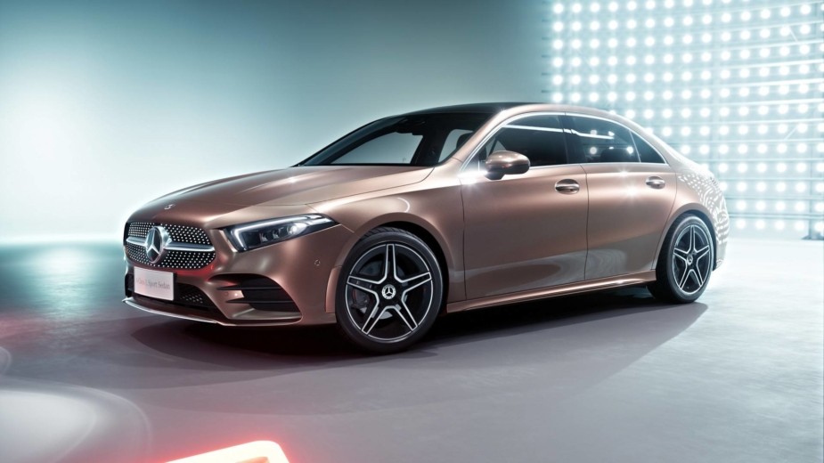 Mercedes-Benz A-Klasse Limousine 2021 → Preis, Verbrauch ...