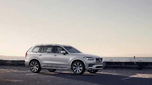 2022-Volvo-XC90-redesign- H + H Auto + Komfort