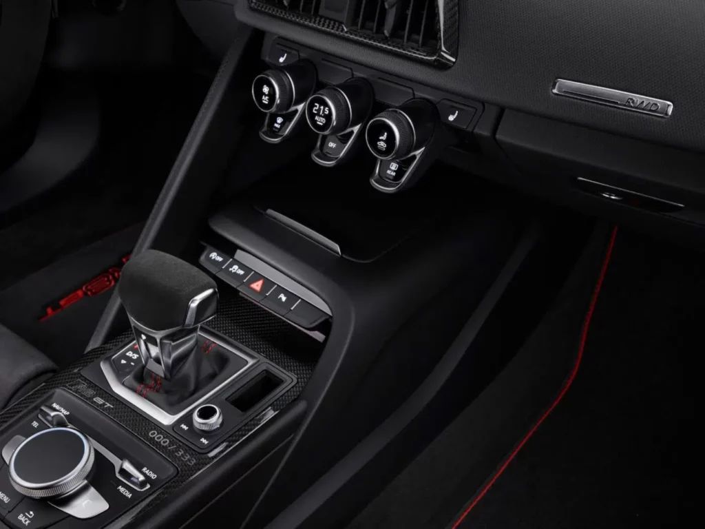 Audi-R8-GT-32-1400x1050.jpg- H-H-Auto