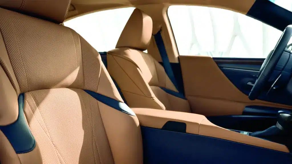 2023 Lexus ES interior 0069- H-H-Auto