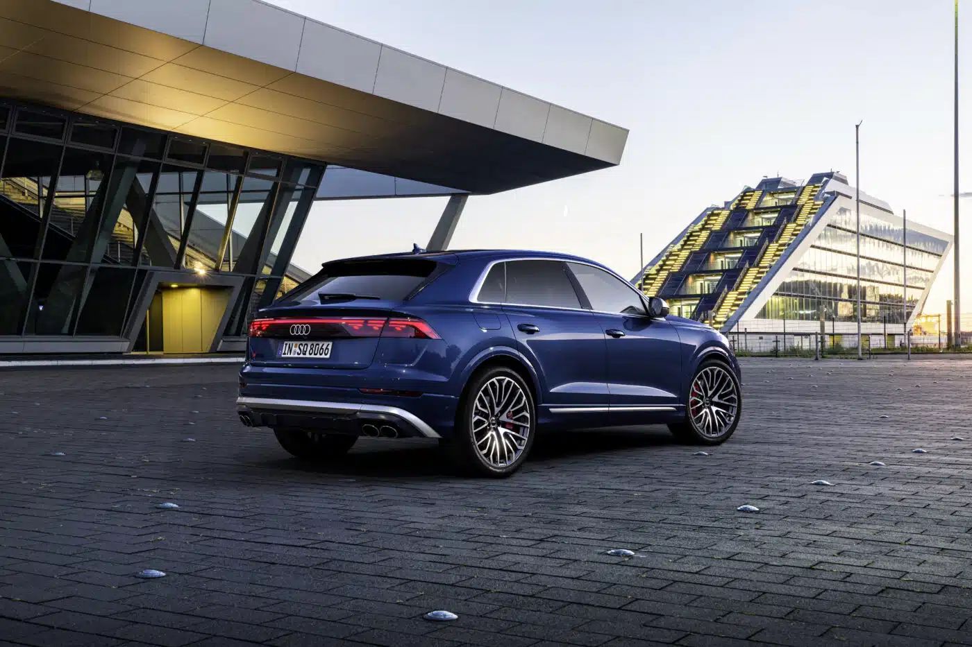 Audi Q8 und SQ8 2024: Preis, Innenraum, Technische Daten